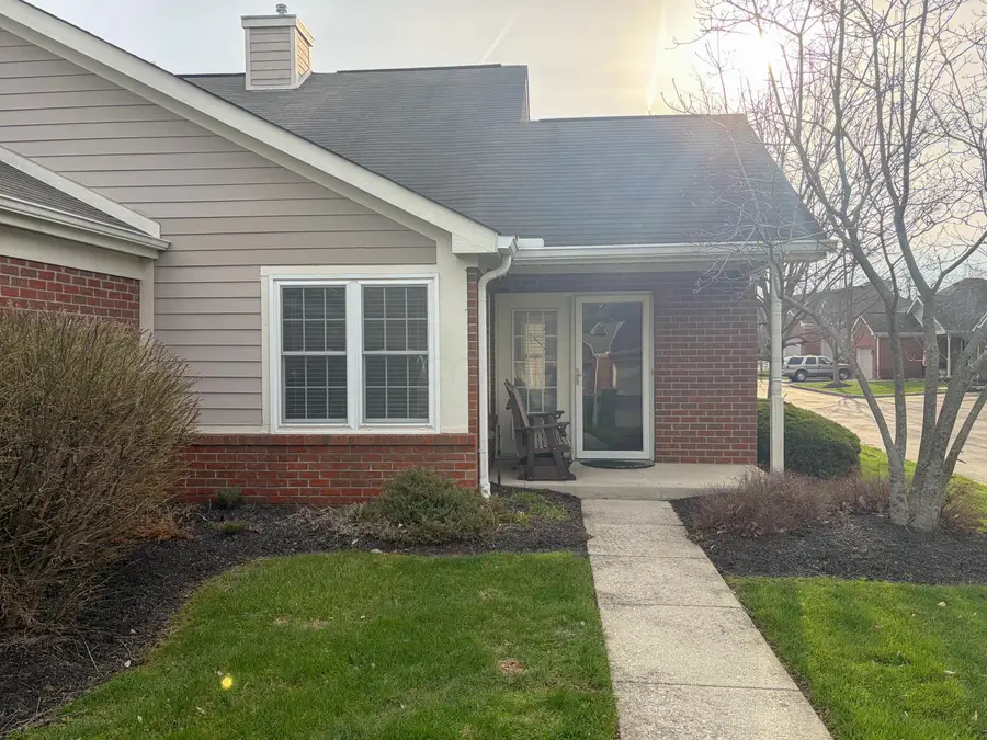 7424 Cherry Brook Drive, Reynoldsburg, OH 43068 - #3