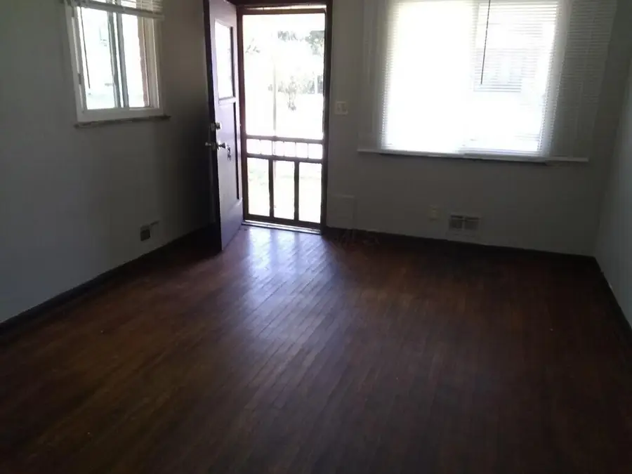 106 S Warren Avenue, Columbus, OH 43204 - #3