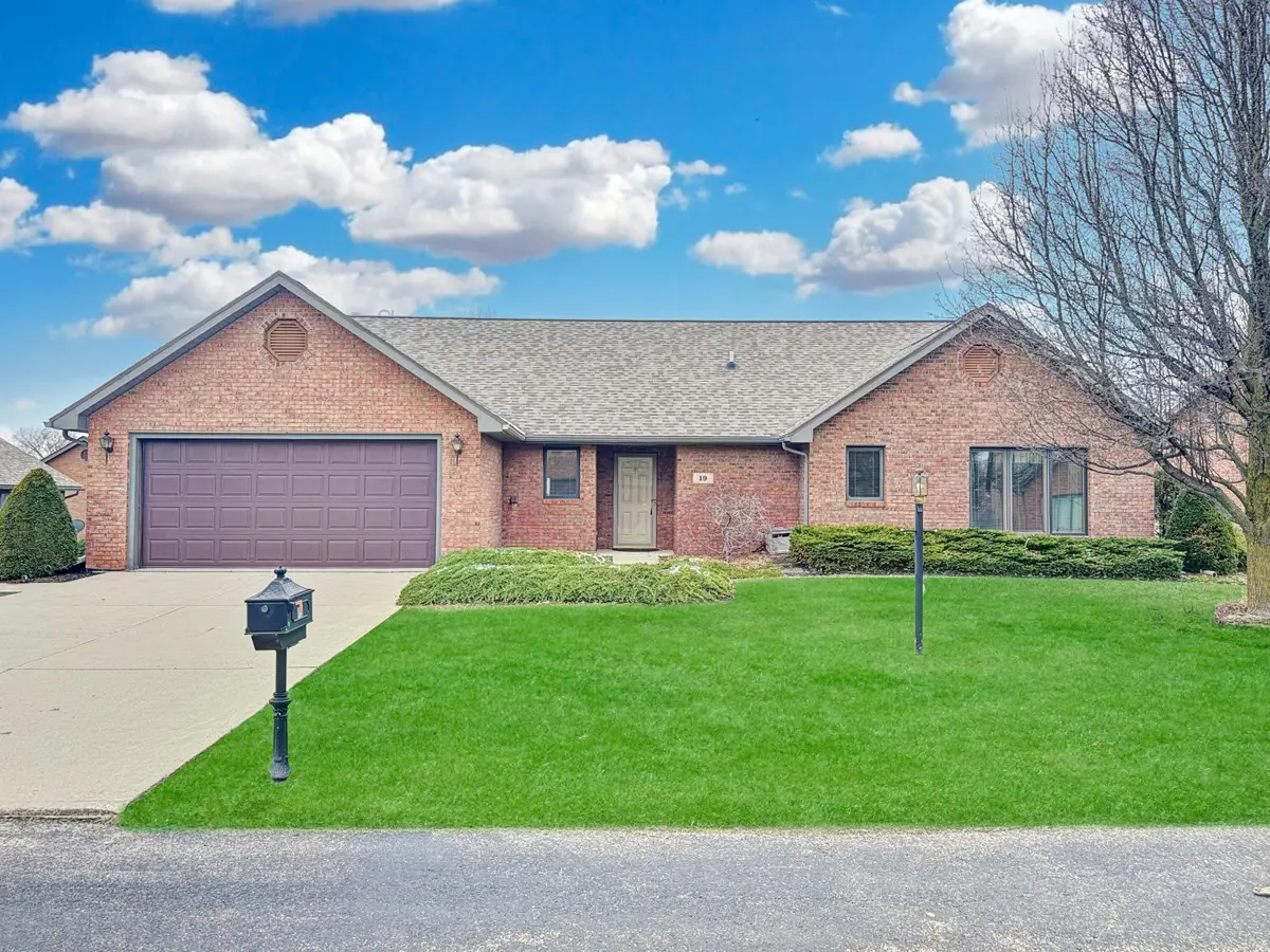 19 Laurel Bend, Urbana, OH 43078 - #1