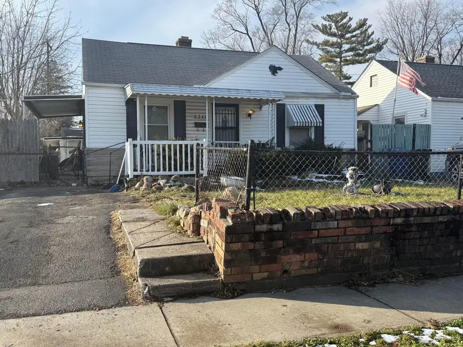 2247 Grasmere Avenue, Columbus, OH 43211 - #2