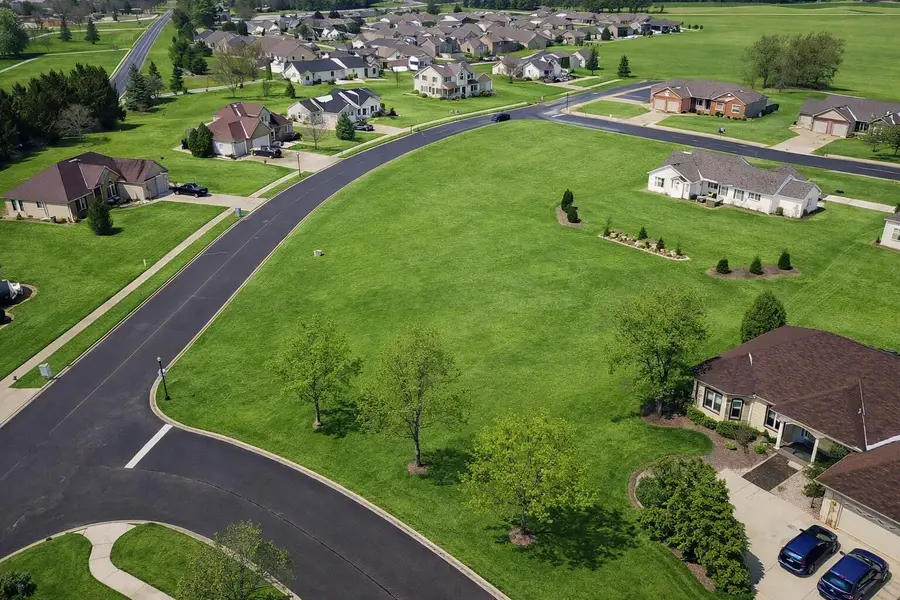 104 Waterford Drive, Bucyrus, OH 44820 - #2