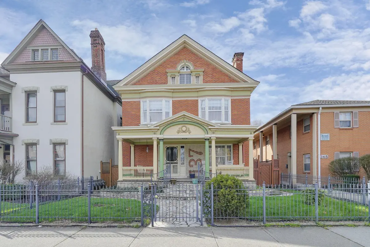 137 King Avenue, Columbus, OH 43201 - #1