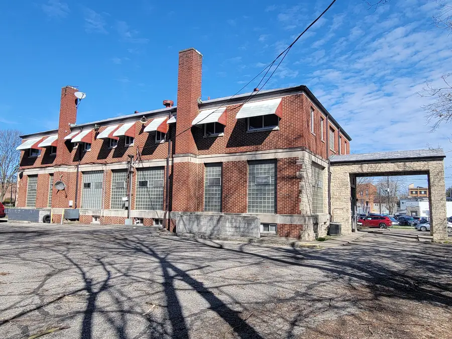 28 S Franklin Street, Delaware, OH 43015 - #2