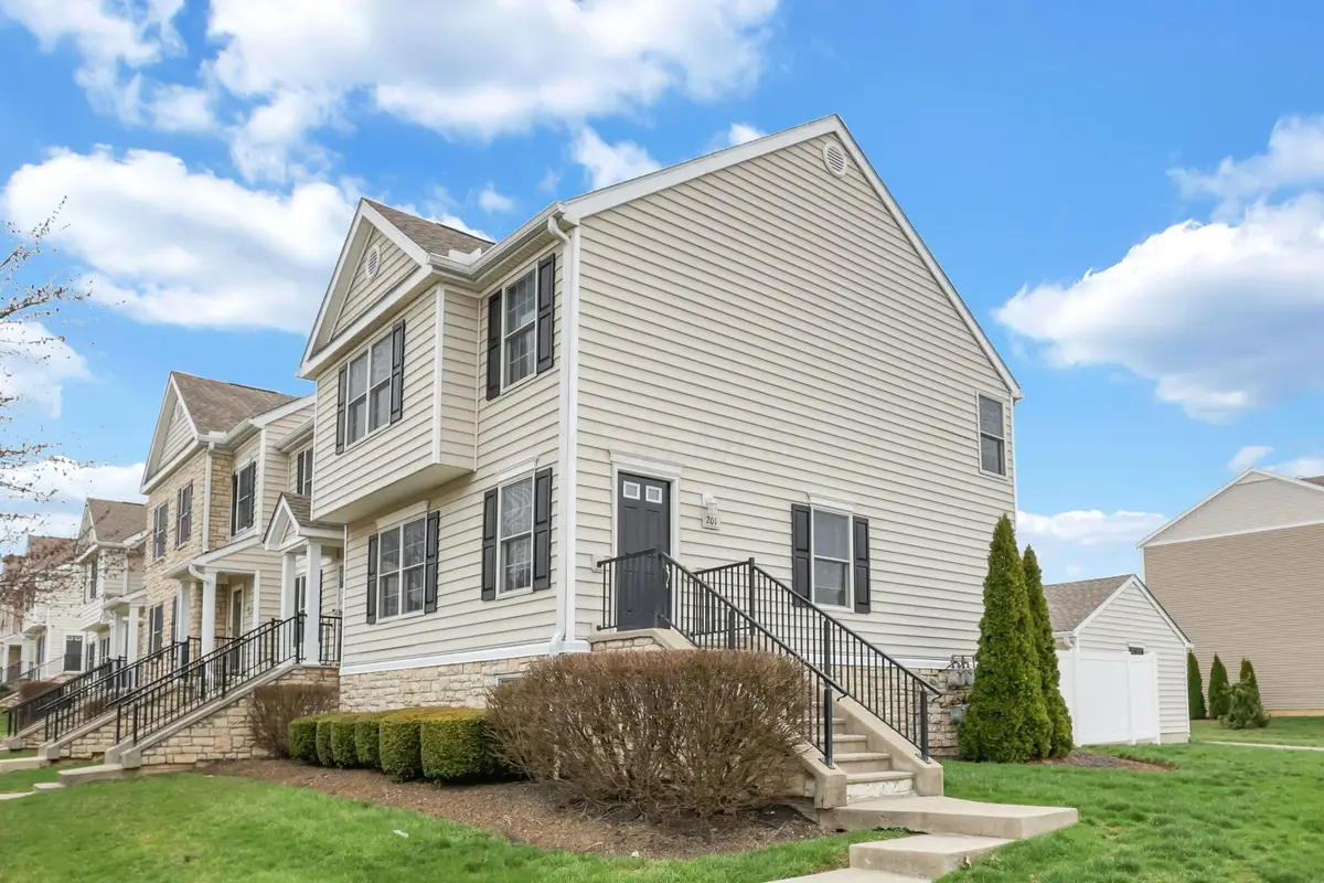 201 Autumn Ridge Circle, Pickerington, OH 43147 - #1