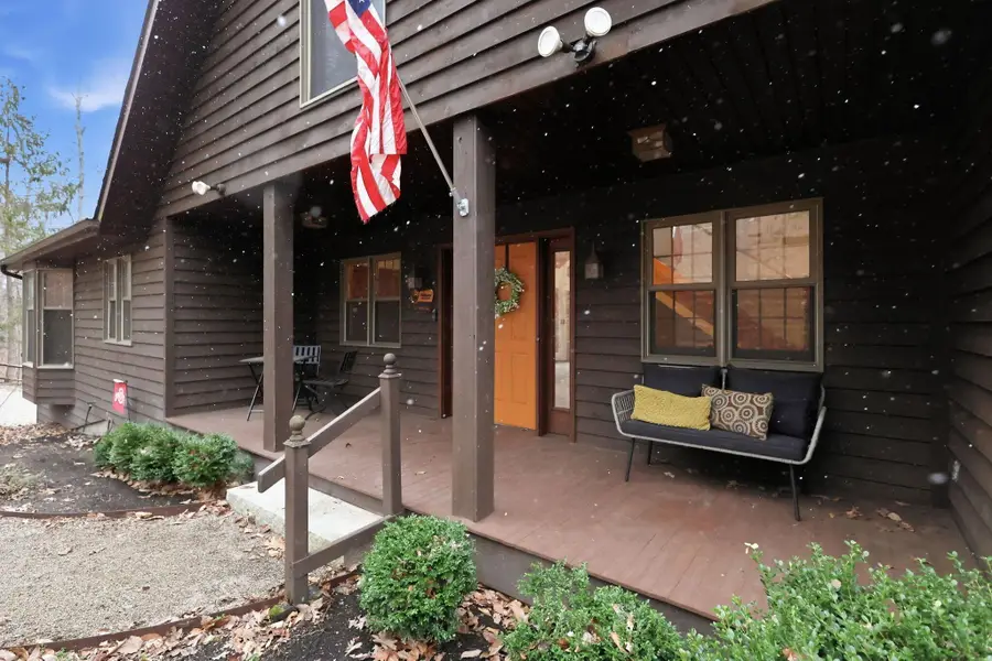 1640 Cardinal Hill Lane, Sugar Grove, OH 43155 - #2