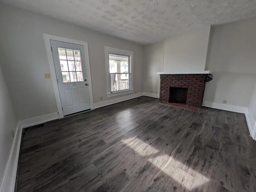 506 Mary Street, Marion, OH 43302 - #3