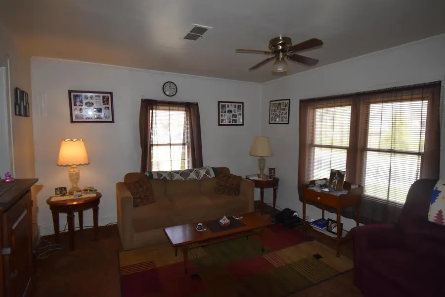 269 W Heffner Street, Delaware, OH 43015 - #3