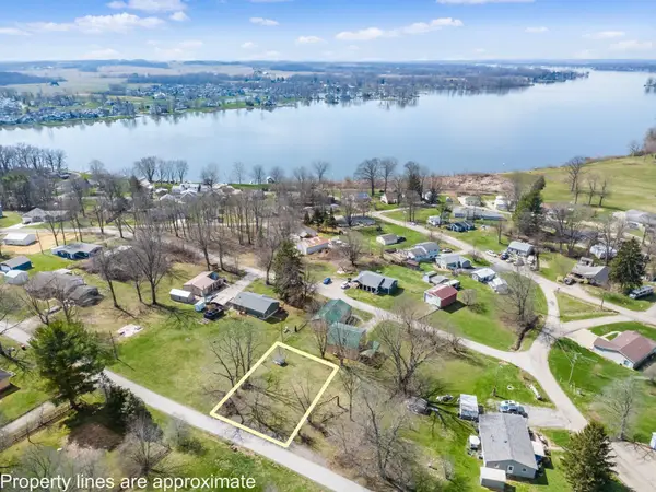 52 Ridge Road, Thornville, OH 43076