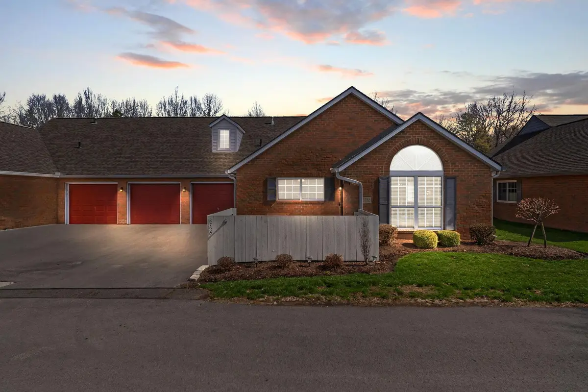 5732 Black Walnut Drive, Columbus, OH 43230 - #1