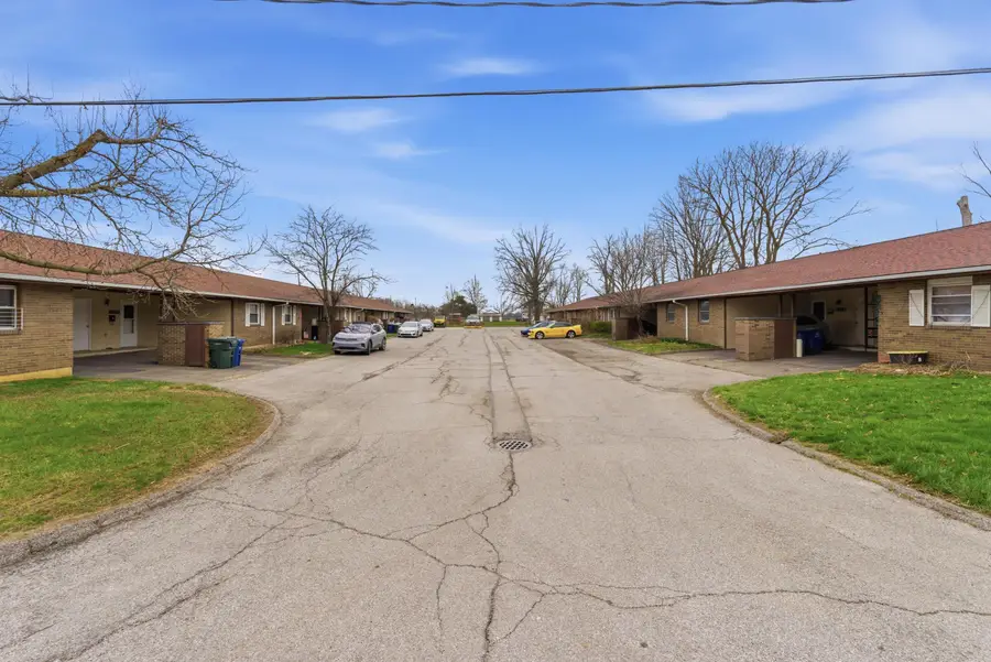 1213 Woodbrook Court, Columbus, OH 43223 - #2