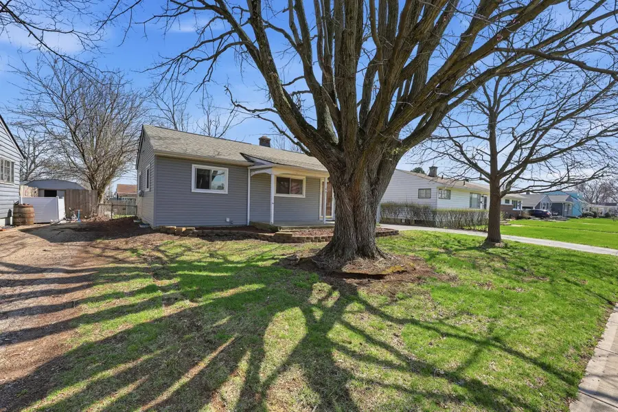 4176 Beechgrove Drive, Grove City, OH 43123 - #2