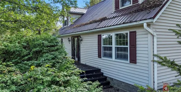 7170 Old Town Road, Mount Perry, OH 43760