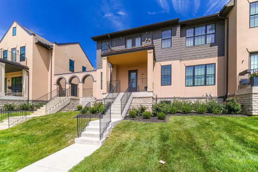 1084 Bryden Road, Columbus, OH 43205 - #3