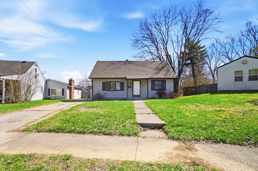 1835 S Sweetbriar Lane, Springfield, OH 45505 - #2