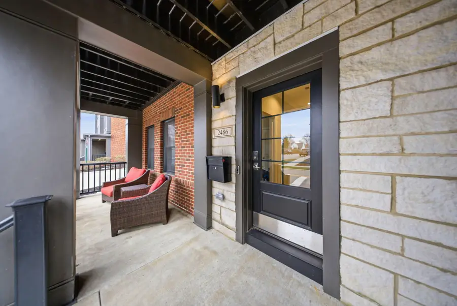 2486 Westmont Boulevard, Upper Arlington, OH 43221 - #2