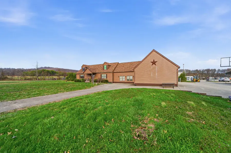 1040 Straight Creek Road, Waverly, OH 45690 - #3