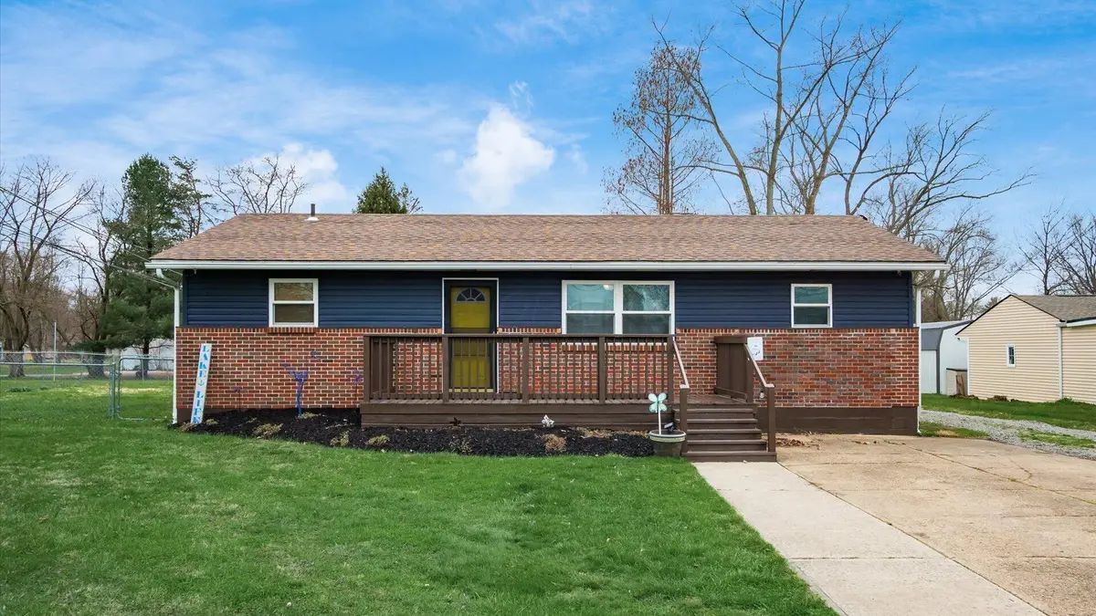 4530 N Bank Road, Buckeye Lake, OH 43008 - #1