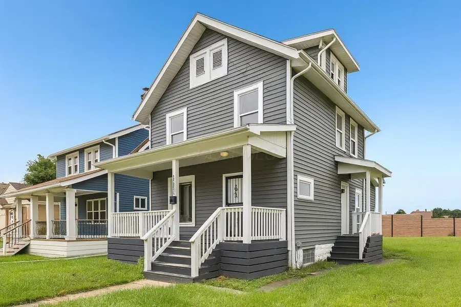 1025 Howard St, Columbus, OH 43201 - #2