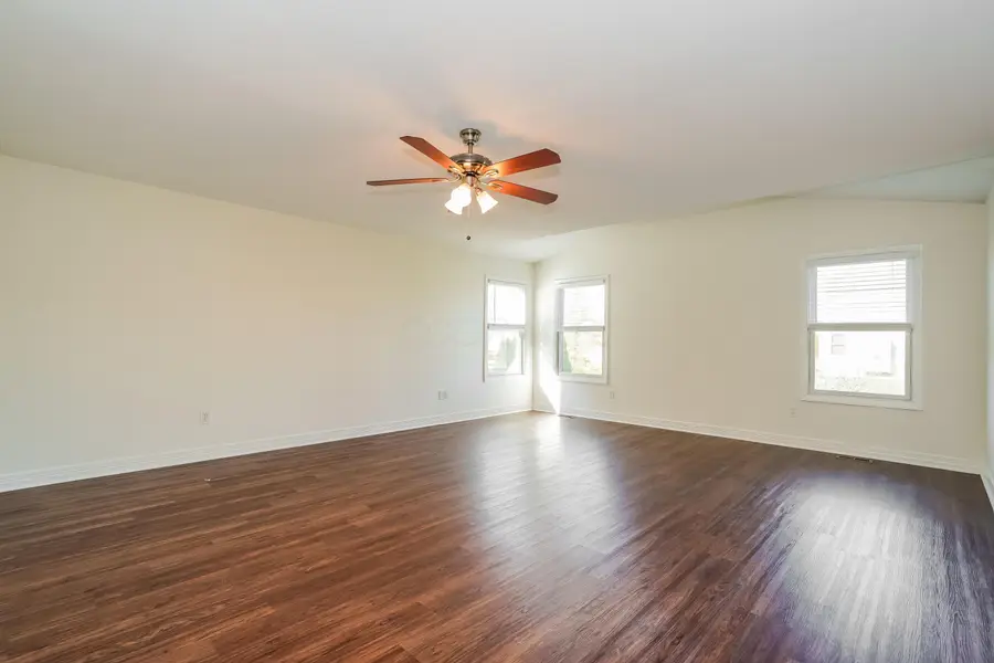 302 Triple Crown Way, Marysville, OH 43040 - #2