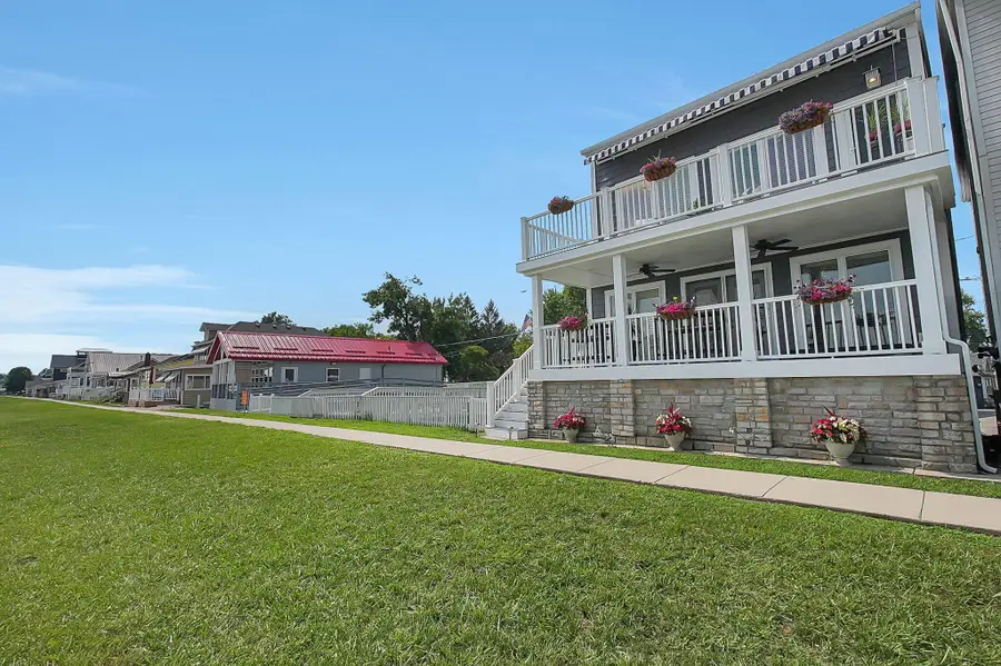 48 Rosebraugh Circle E, Buckeye Lake, OH 43008 - #3