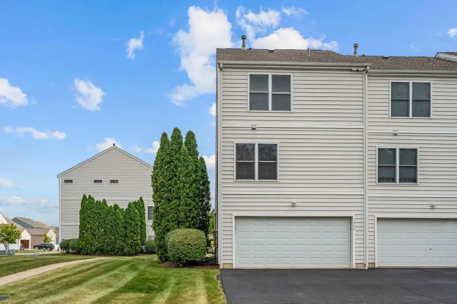 5974 Woodshire Drive, Westerville, OH 43081 - #3