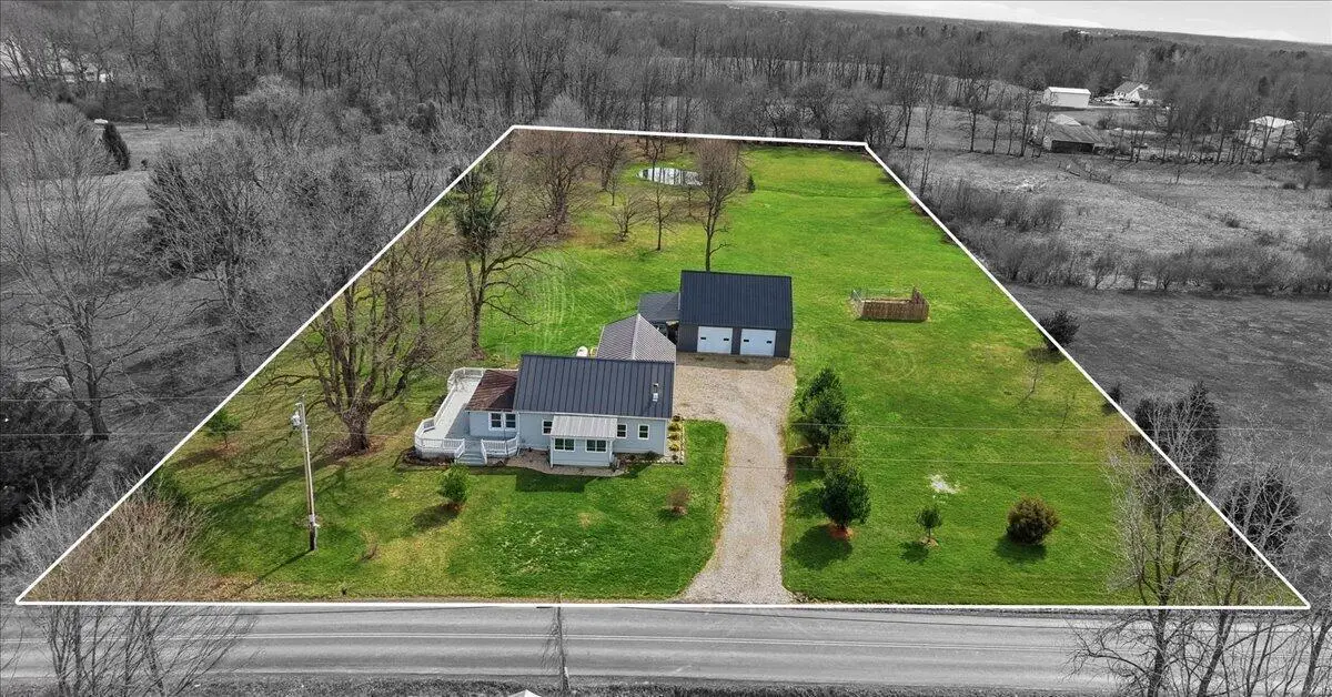 8158 New Delaware Road, Mount Vernon, OH 43050 - #1