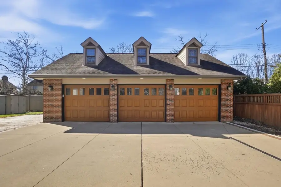 1627 Doone Road, Upper Arlington, OH 43221 - #3