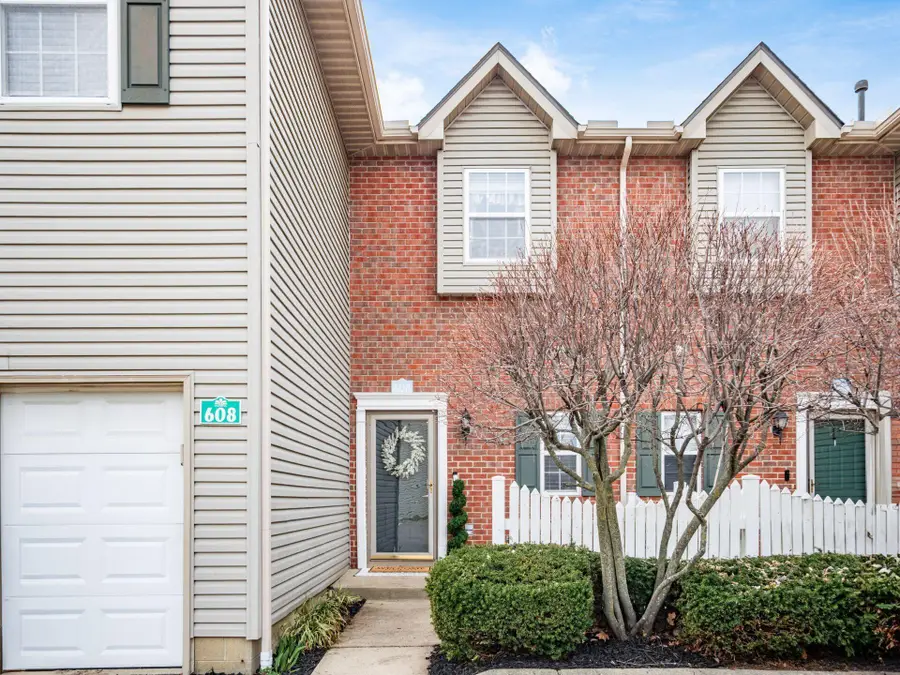 608 Spring Valley Drive, Lewis Center, OH 43035 - #2