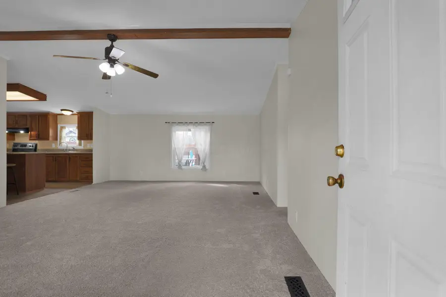 68 5th Avenue Sw, Etna, OH 43062 - #3