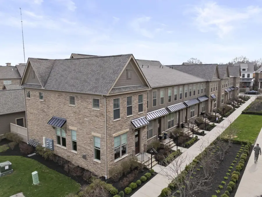 952 Pullman Place, Grandview Heights, OH 43212 - #2