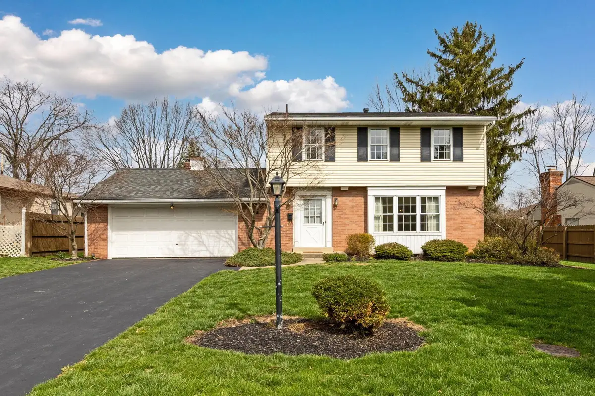 1090 Woodmere Road, Columbus, OH 43220 - #1