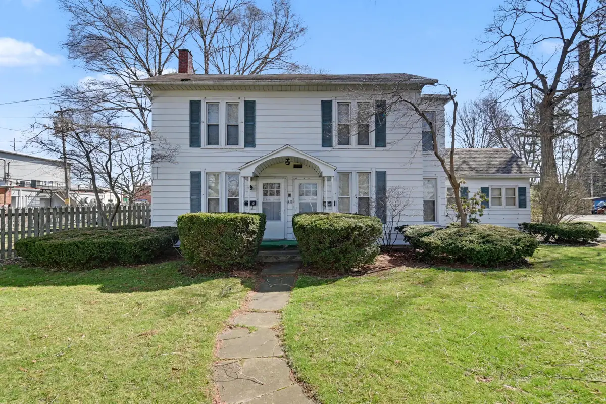 16 High School Avenue, Shelby, OH 44875 - #1