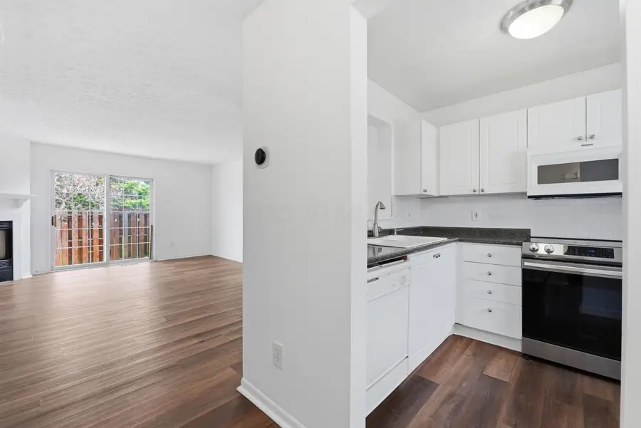 758 Parkgrove Way, Lewis Center, OH 43035 - #3