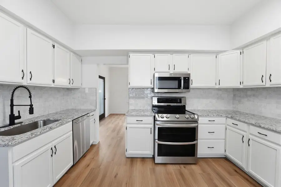 1475 E Hudson Street, Columbus, OH 43211 - #2