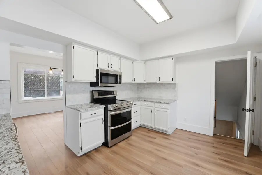 1475 E Hudson Street, Columbus, OH 43211 - #3