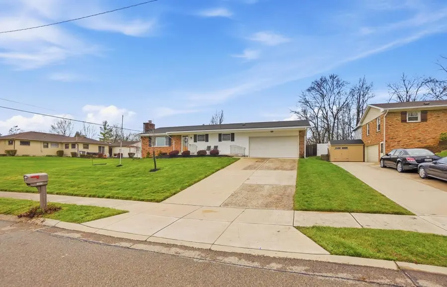 1628 Yorkshire Court, Springfield, OH 45503 - #2