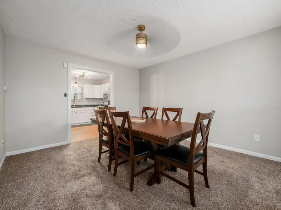 4006 Sandy Ridge Drive, Columbus, OH 43204 - #3