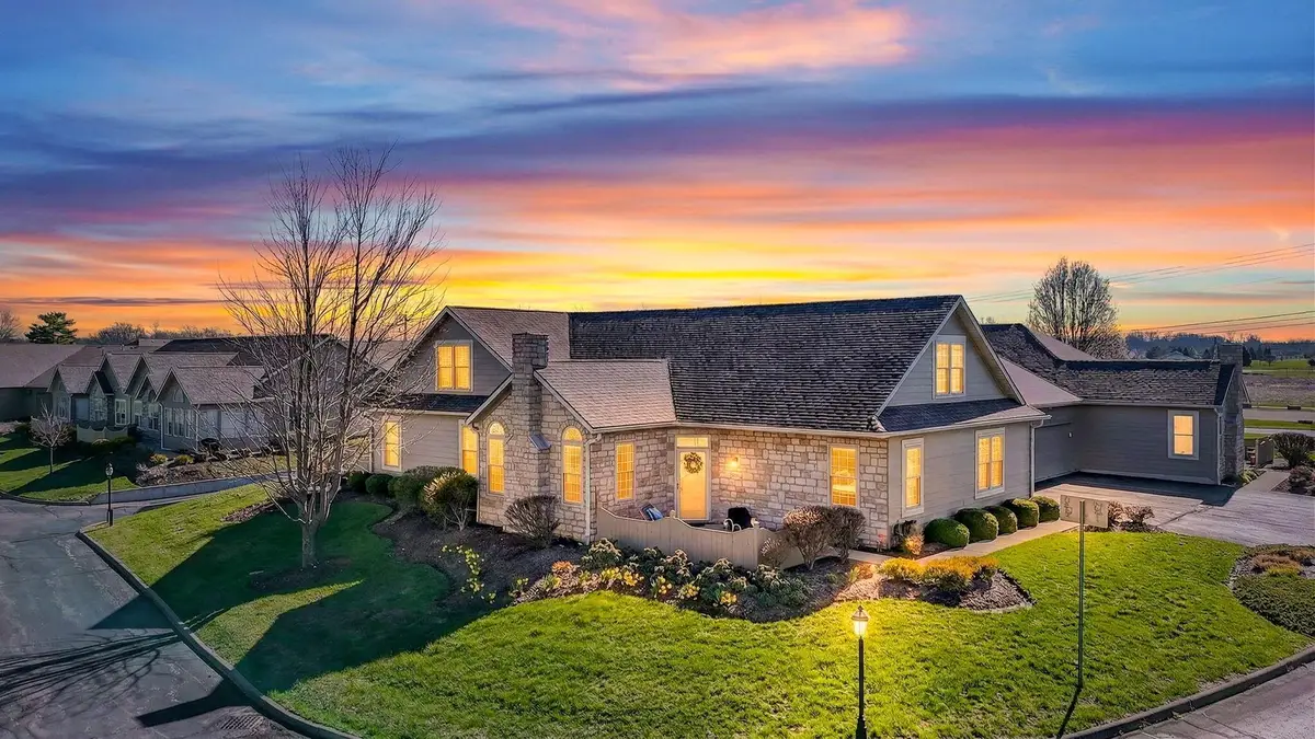 1616 Crossing Boulevard, Circleville, OH 43113 - #1