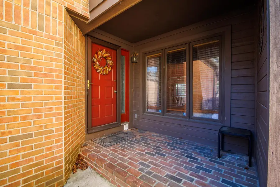 7187 Inverness Court, Dublin, OH 43016 - #3