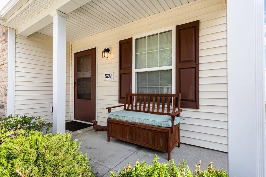 5809 Ivy Branch Drive, Dublin, OH 43016 - #3