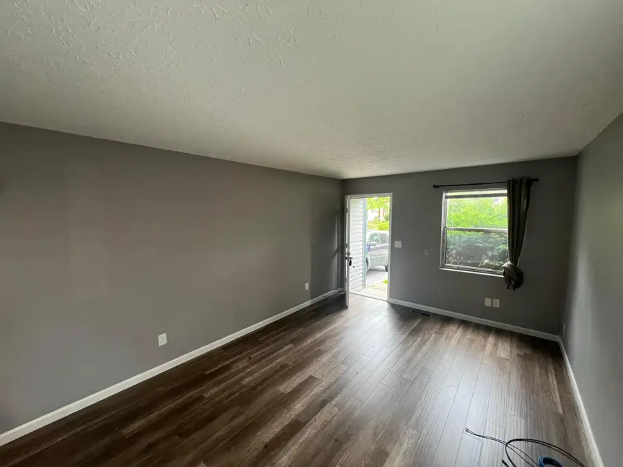 3863 Heatherglen Drive, Columbus, OH 43221 - #2