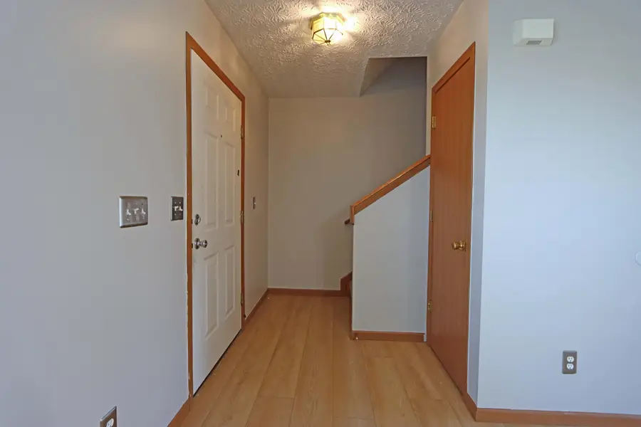 4897 Nieles Edge Drive, Columbus, OH 43232 - #3