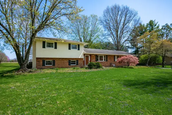 10590 Marie Lane, Pickerington, OH 43147