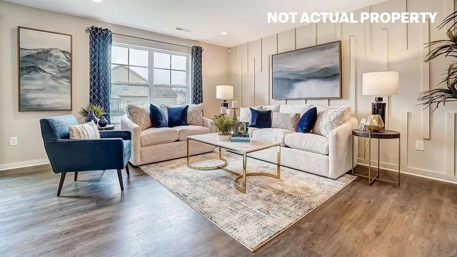 1223 Stratford Way, London, OH 43140 - #3