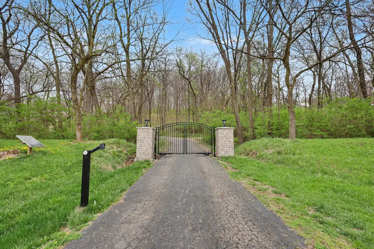 10444 Dayton Cincinnati Pike, Miamisburg, OH 45342 - #1