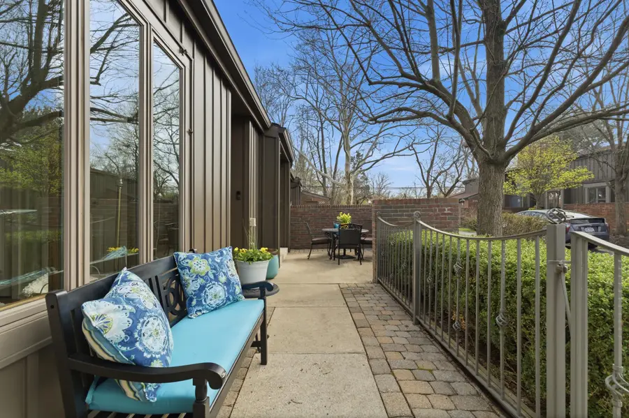 107 Glen Drive, Worthington, OH 43085 - #2