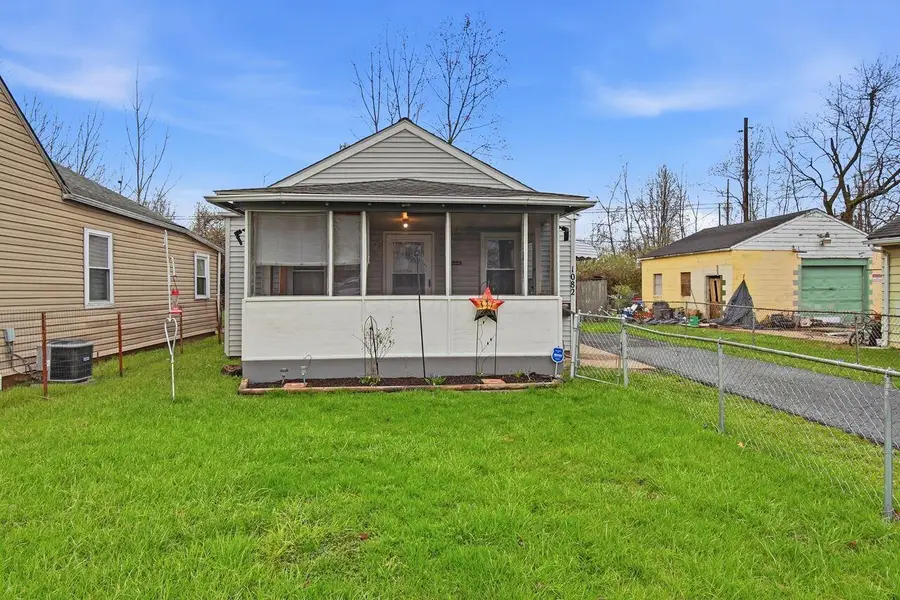 1082 Whitethorne Avenue, Columbus, OH 43223 - #2