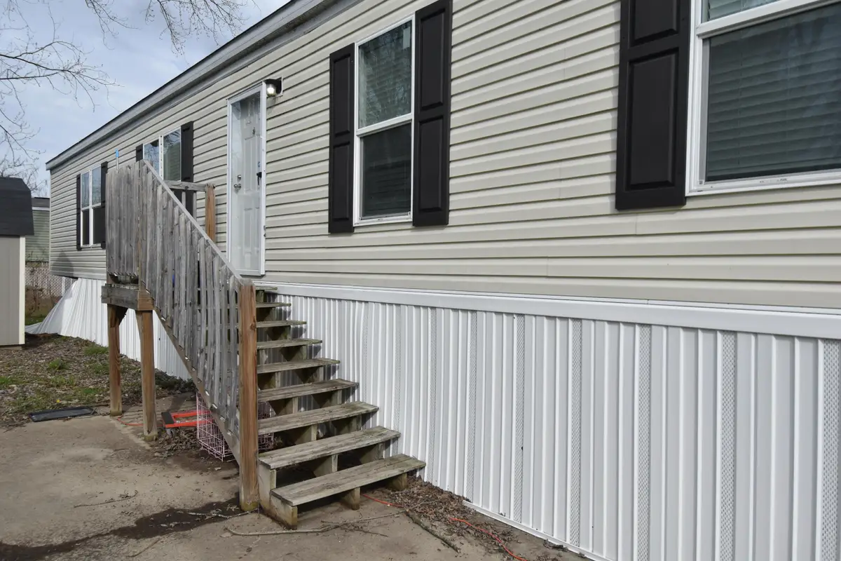 4711 Walnut Road, Buckeye Lake, OH 43008 - #1