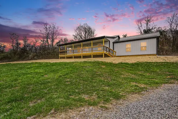 28430 Hide A Way Hills Road, Sugar Grove, OH 43155