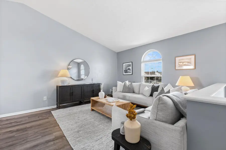 6078 Brook Bay Court, Canal Winchester, OH 43110 - #3